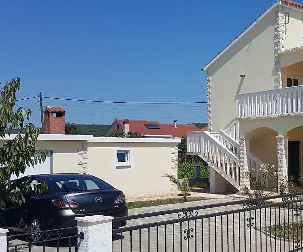 בית נופש House With A Parking Space Sukosan, Zadar - 16398 *